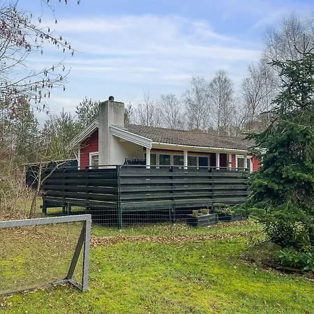 Holiday home Betti *