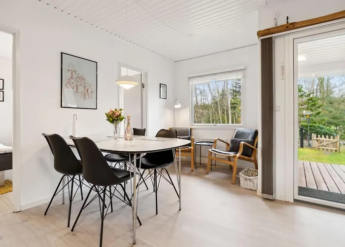 Betti - 700m From The Sea By Interhome